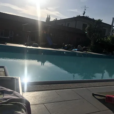 Alloggio per agriturismo Mulino Bianco *